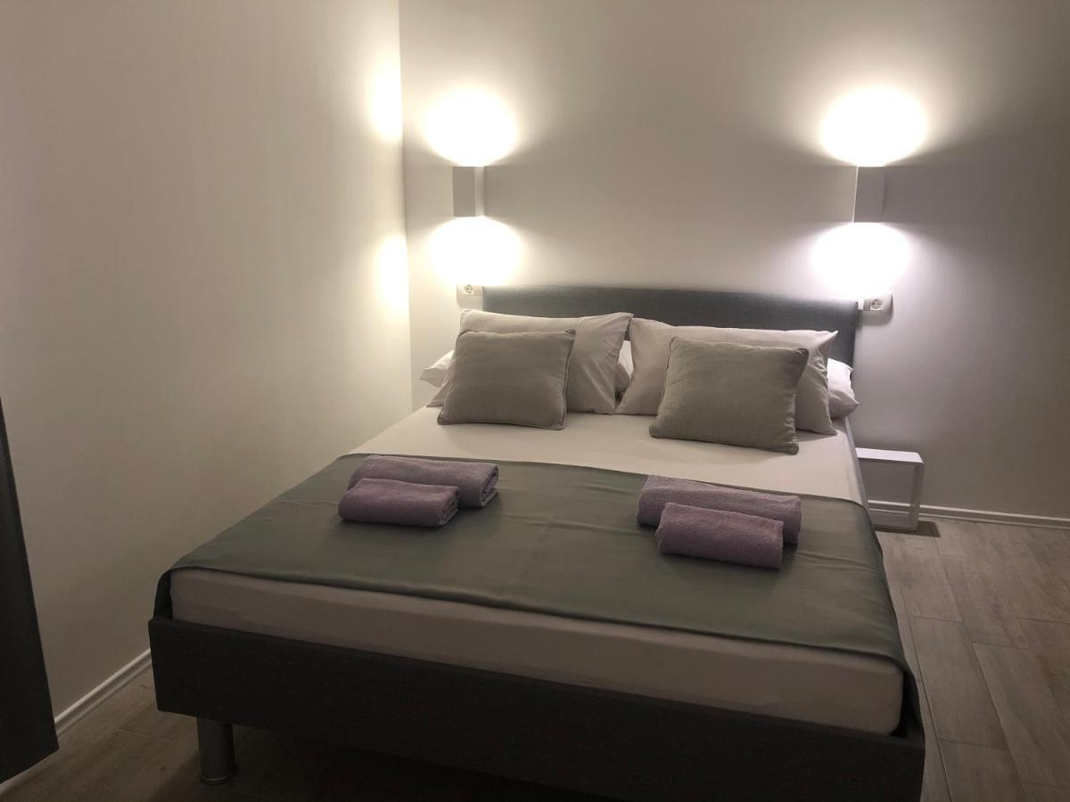 Apartmani Milka I Jozo オミシュ エクステリア 写真