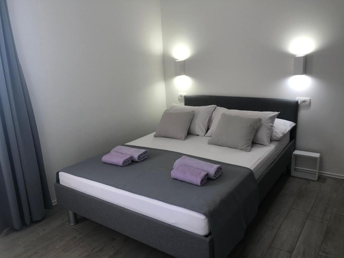 Apartmani Milka I Jozo オミシュ エクステリア 写真