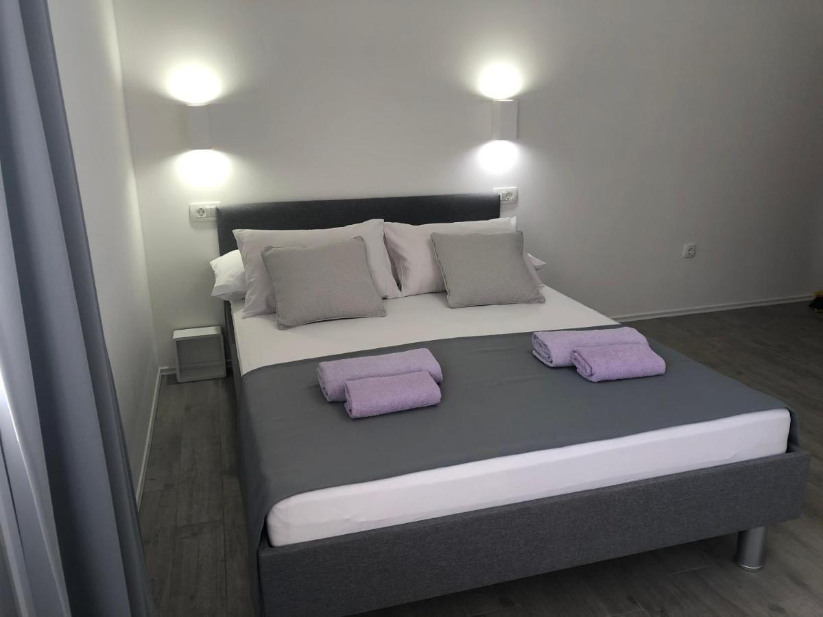 Apartmani Milka I Jozo オミシュ エクステリア 写真