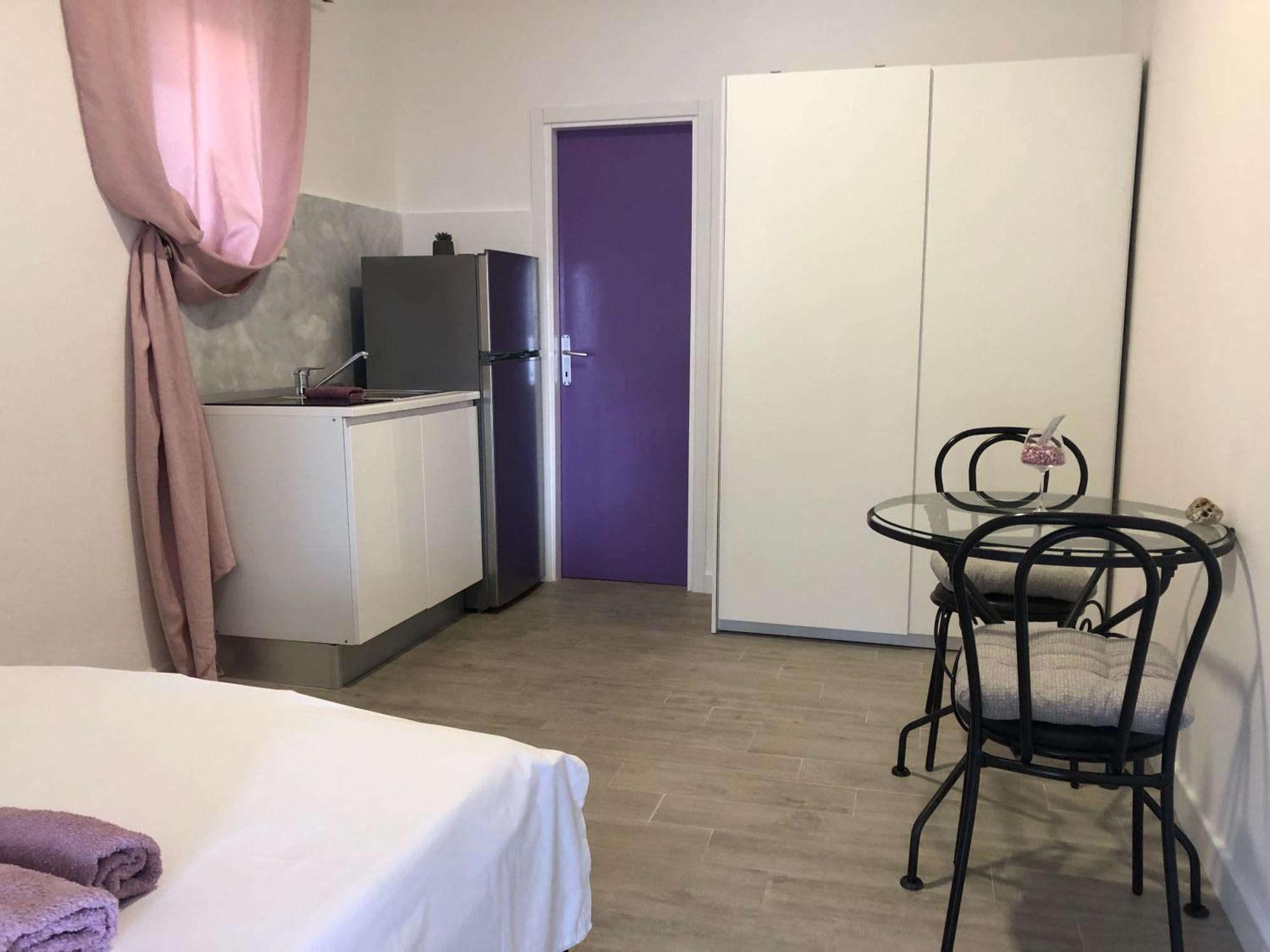 Apartmani Milka I Jozo オミシュ 部屋 写真