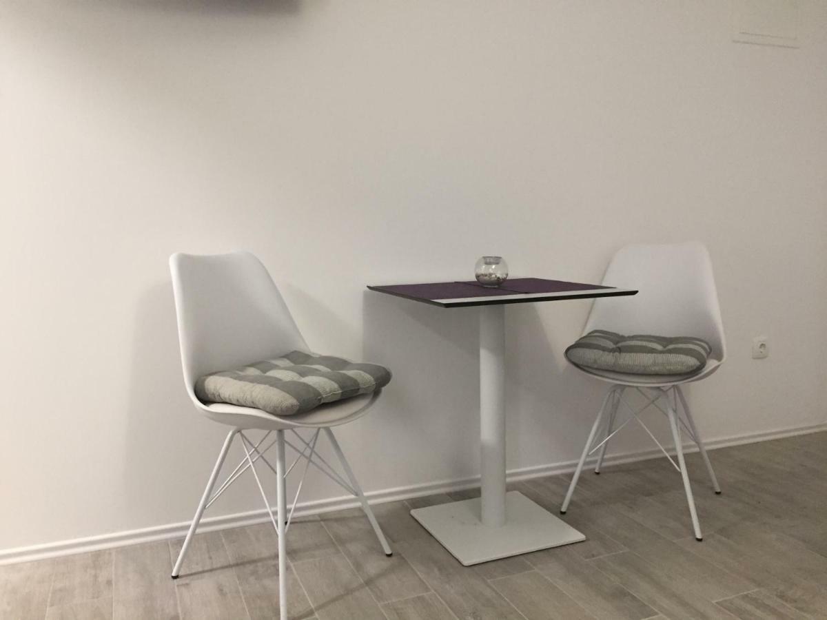 Apartmani Milka I Jozo オミシュ エクステリア 写真